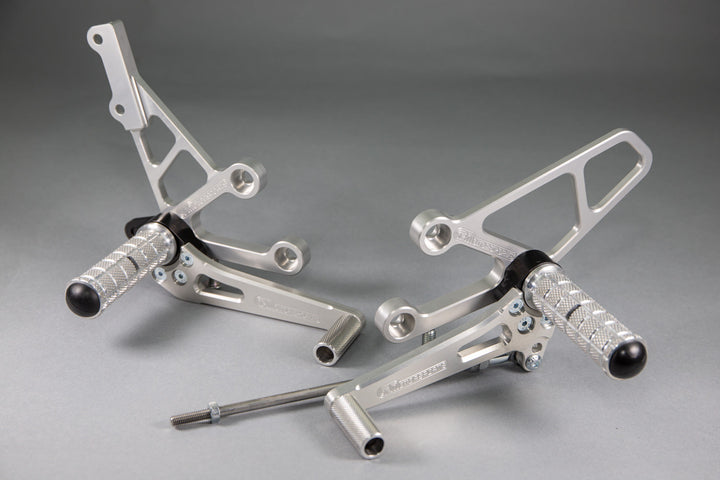 Woodcraft 1996-00 Suzuki GSX-R600/750/, 1999-02 SV650/650S Complete Rearset