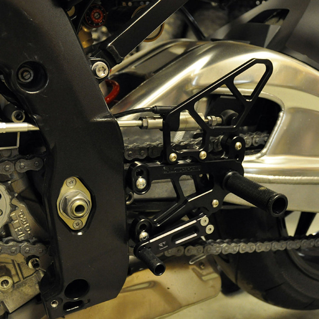 Woodcraft 2009-14 BMW S1000RR, 2014-16 S1000R STD Shift Complete Rearset