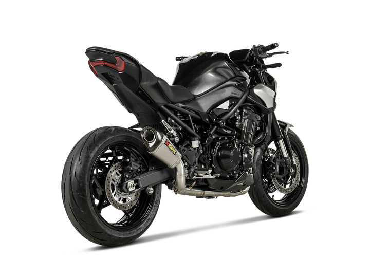Akrapovic Slip-On Exhausts Kawasaki Z900 / SE 2025-2026