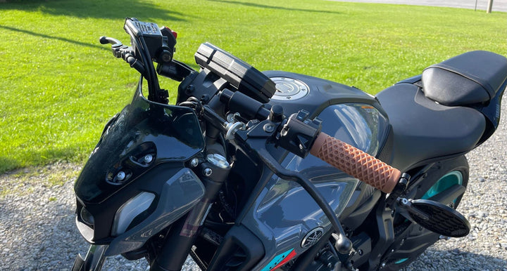 Woodcraft Yamaha MT07 Clipon Adapter Plate