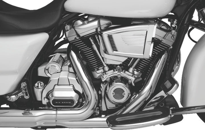 Kuryakyn Servo Cover Milwaukee-8 With Kuryakyn Air Cleaners Chrome