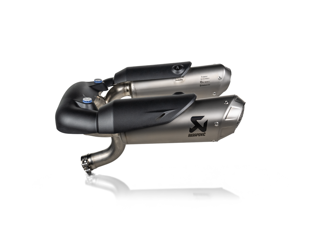 Akrapovic Slip-On Exhaust Ducati Panigale / Streetfighter V2 2025-2026
