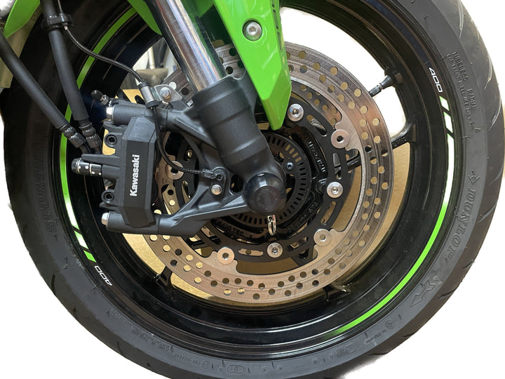 Woodcraft Kawasaki ZX4-RR Front Axle Sliders