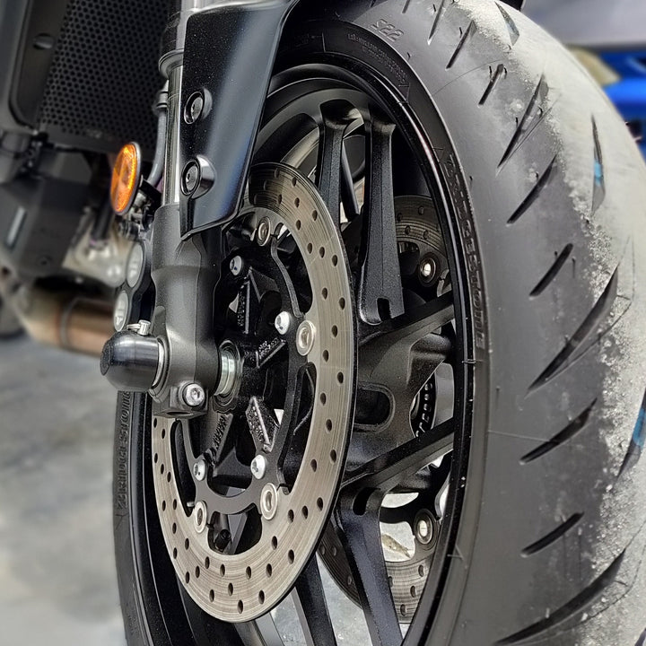 Woodcraft Front Axle Slider Kit, Yamaha FZ1 2006-15, FZ6 2006-10, MT09 2021-24, Tracer 900/GT 2021-24