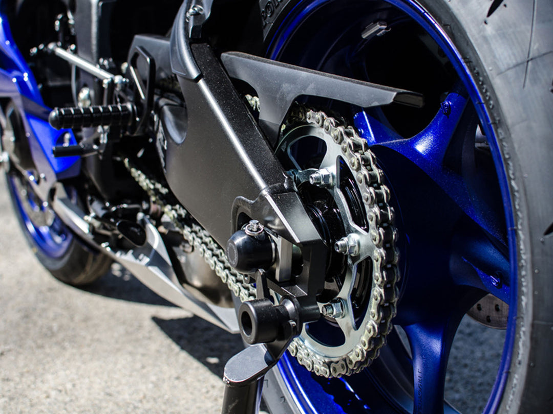 Woodcraft Yamaha R6,R6S,R9,FZ1,MT-09 and Honda CBR1000RR Rear Axle Slider Kit