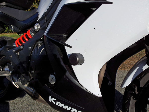 Woodcraft 2012-16 Kawasaki 650R Frame Slider Base Kit with pucks