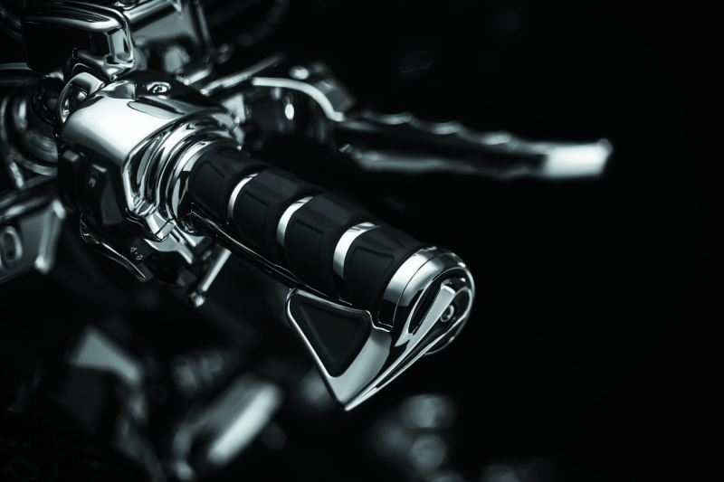 Kuryakyn Kinetic Throttle Bosses
