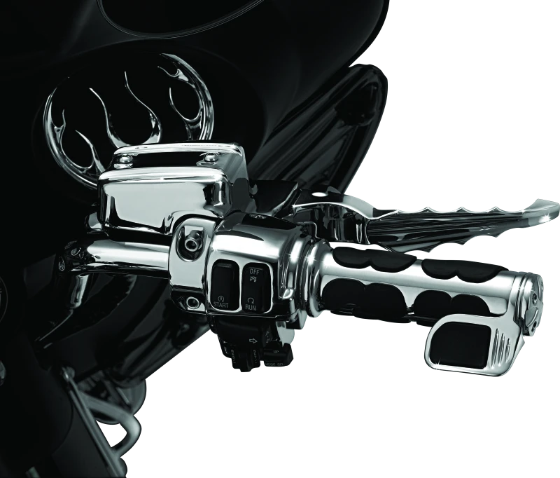 Kuryakyn Contoured ISO Throttle Boss Chrome