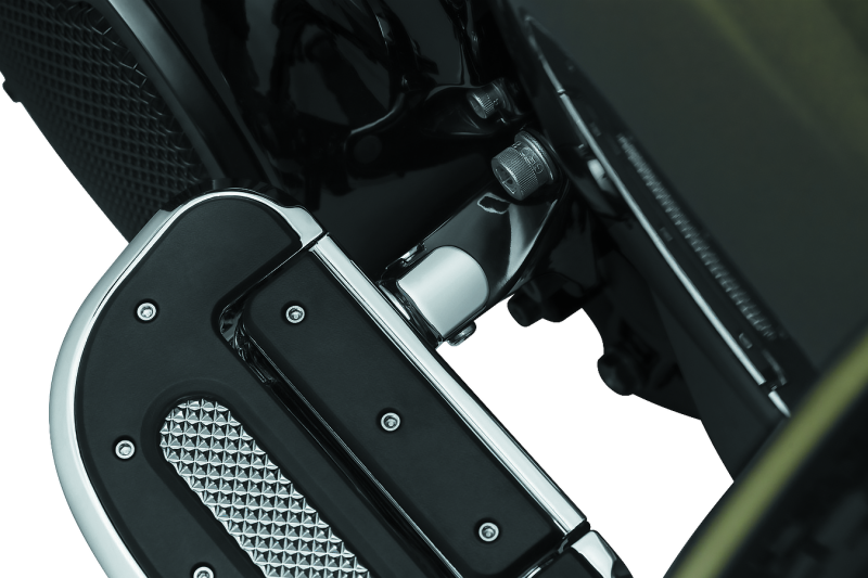 Kuryakyn Non-Pivot Splined Peg Adapters
