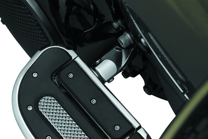 Kuryakyn Non-Pivot Splined Peg Adapters