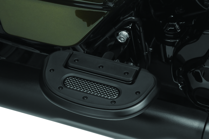 Kuryakyn Heavy Industry Passenger Floorboards Without Adapter