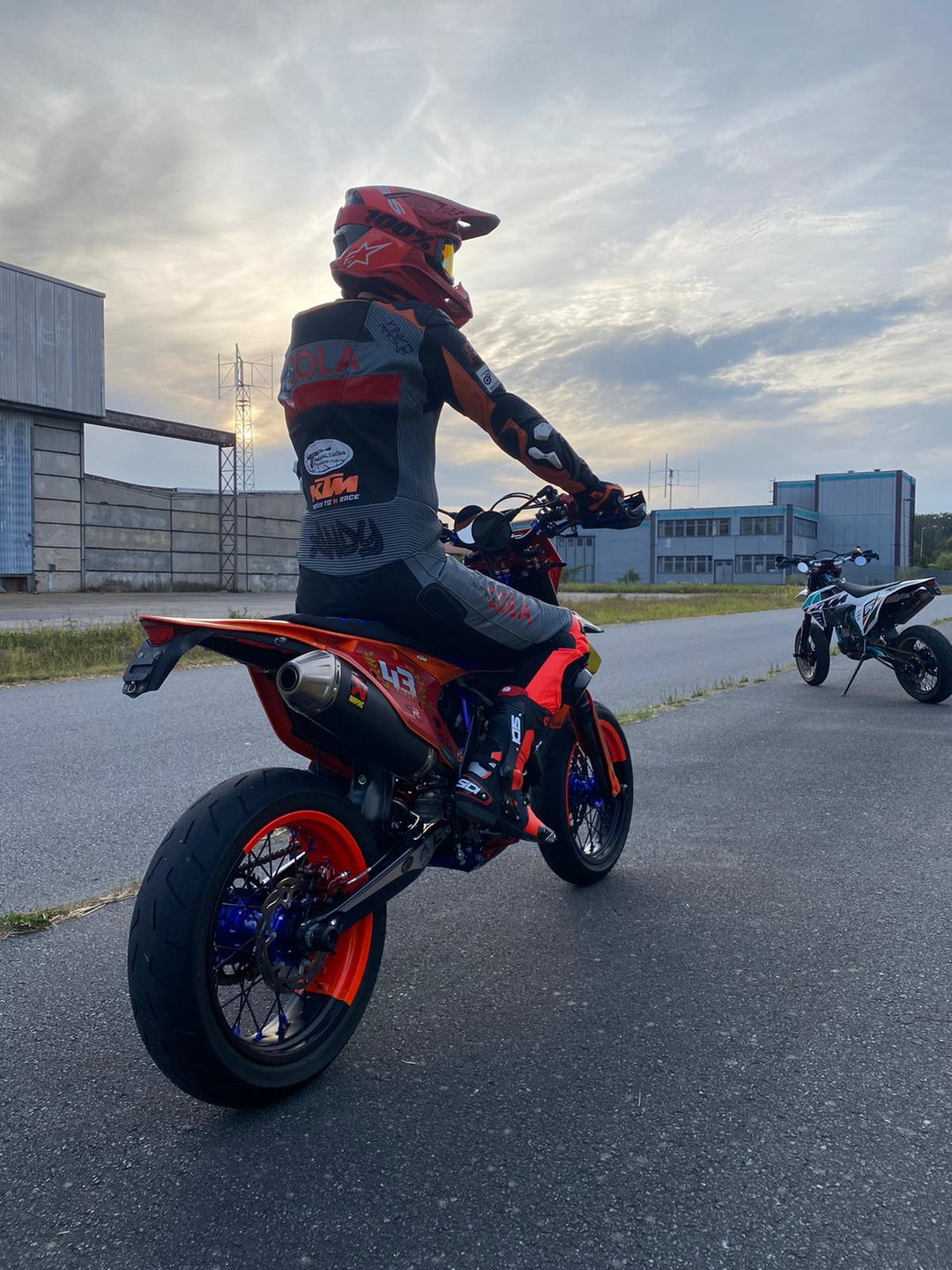 Custom Stingray Race Suit