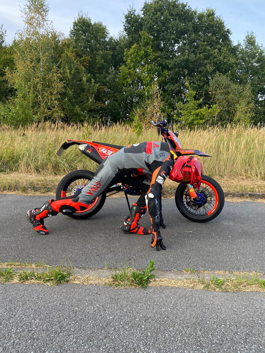 Custom Stingray Race Suit