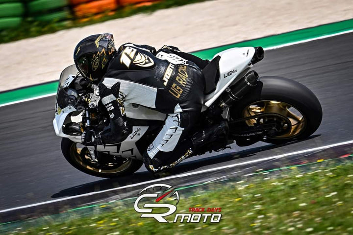 Custom Stingray Race Suit