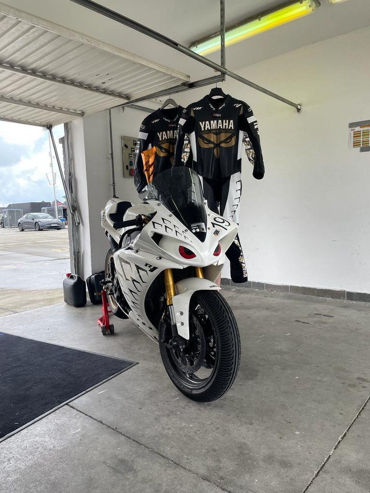 Custom Stingray Race Suit