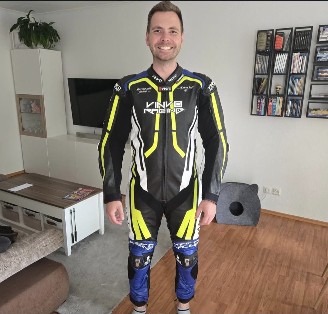 Custom Stingray Race Suit