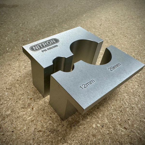 Nitron 25mm Fork Tube/12mm Rod 2 Piece Vice Clamp (NTT050300)