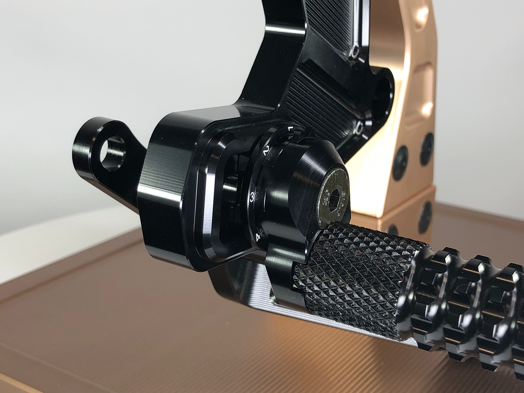 Vortex 18-24 Kawasaki EX400 Ninja 400 R Rear Set — Black (RS433K)