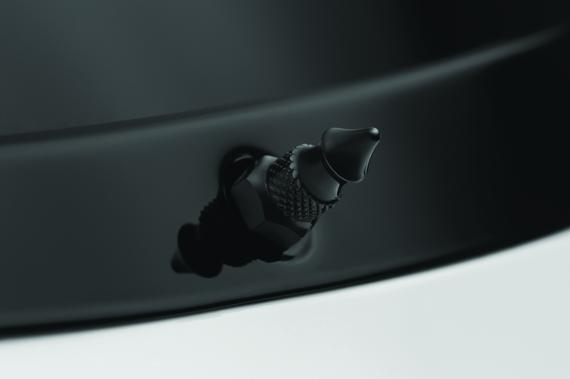 Kuryakyn Windshield Spikes 15-Up FLTRX / FLTRXS Black