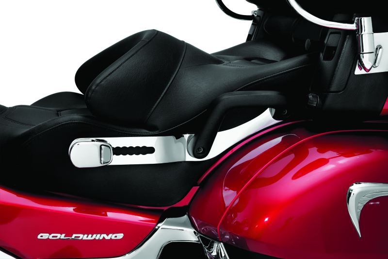 Kuryakyn Revolution Backrest