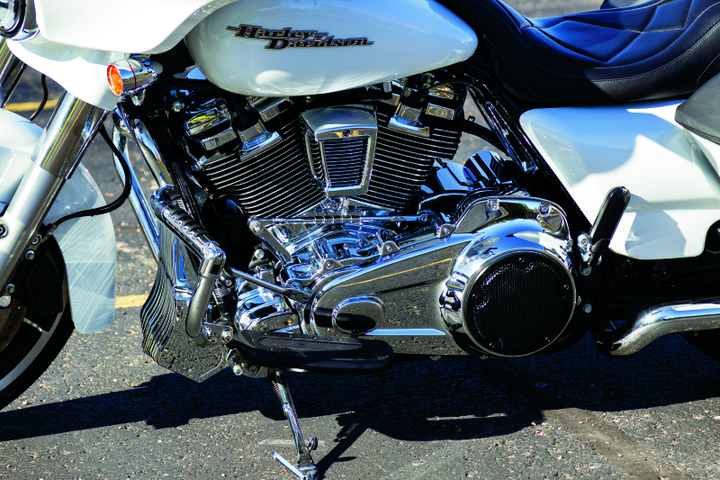 Kuryakyn Hypercharger ES Horn Covers