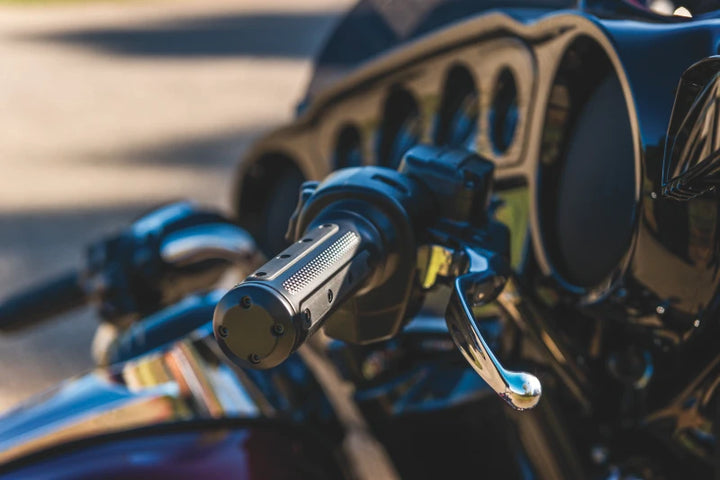 Kuryakyn Heavy Industry Grips Throttle-By-Wire