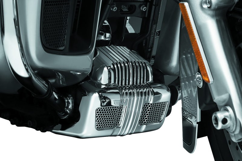Kuryakyn Coolant Pump Cover 14-16 Ultra Touring Models Chrome
