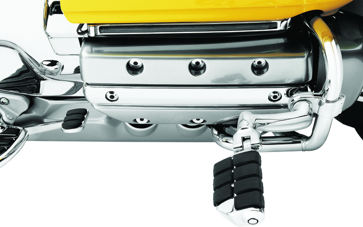 Kuryakyn Dually ISO Pegs With 1 inch Clamp