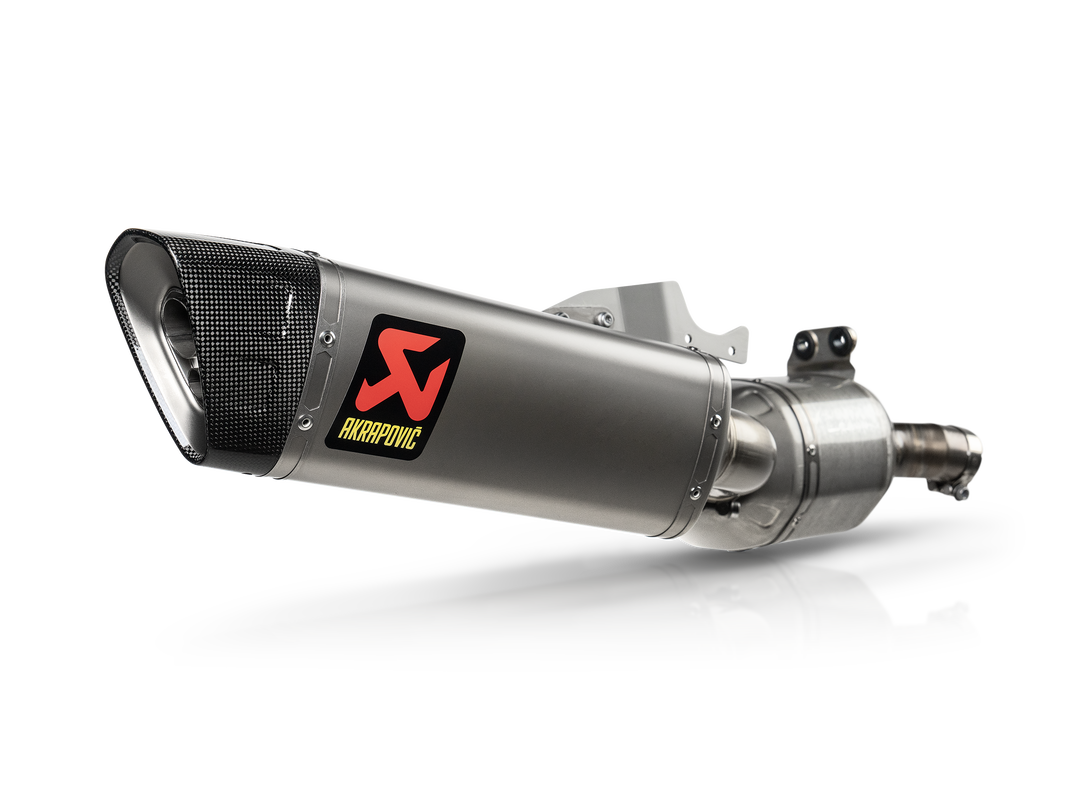 Akrapovic Slip-On Exhaust BMW F900R / F900XR 2020-2026