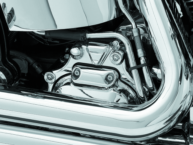 Kuryakyn Transmission Shroud 07-17 Softail Chrome